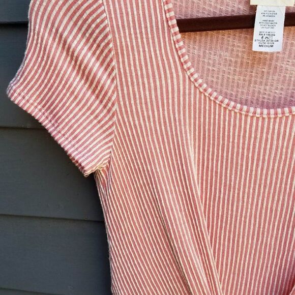 Cute Peachy Pink Stripe Caution to the Wind Tie Dress size Medium - Picture 3 of 8